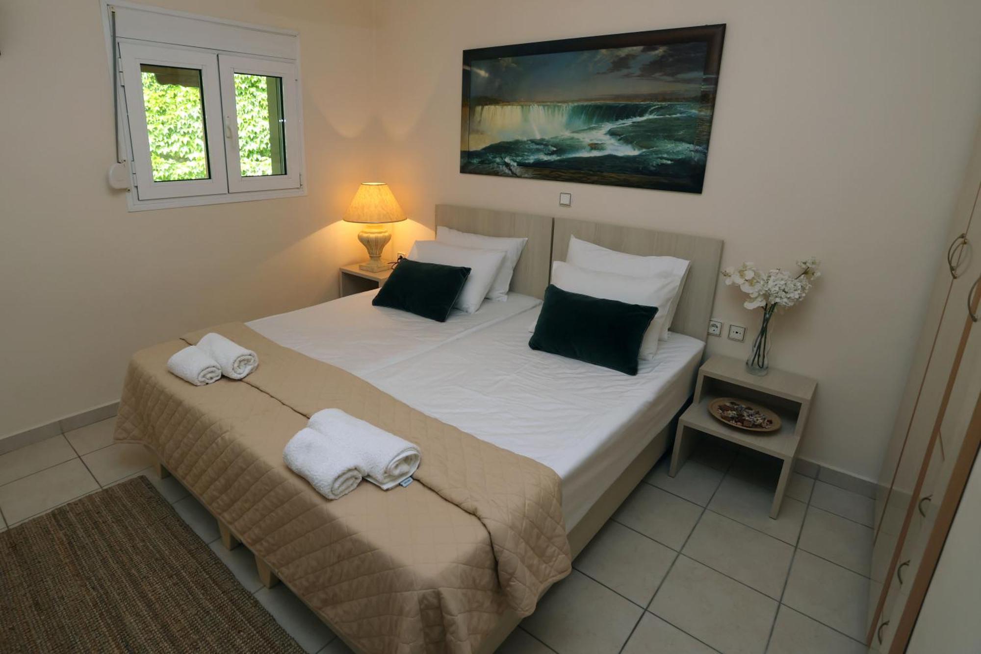 Olympus Beach Aigani Family House Экстерьер фото