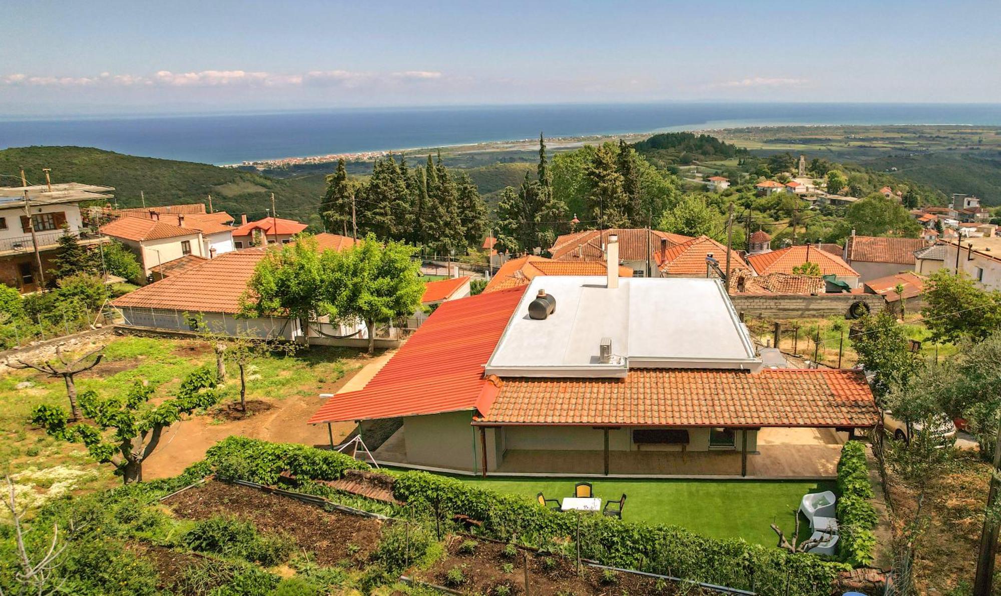 Olympus Beach Aigani Family House Экстерьер фото